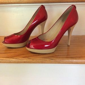 Stuart Weitzman Avignon peep toe heels